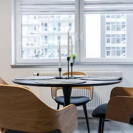 Апартаменты Park Slaski Modern By Bookinghost *